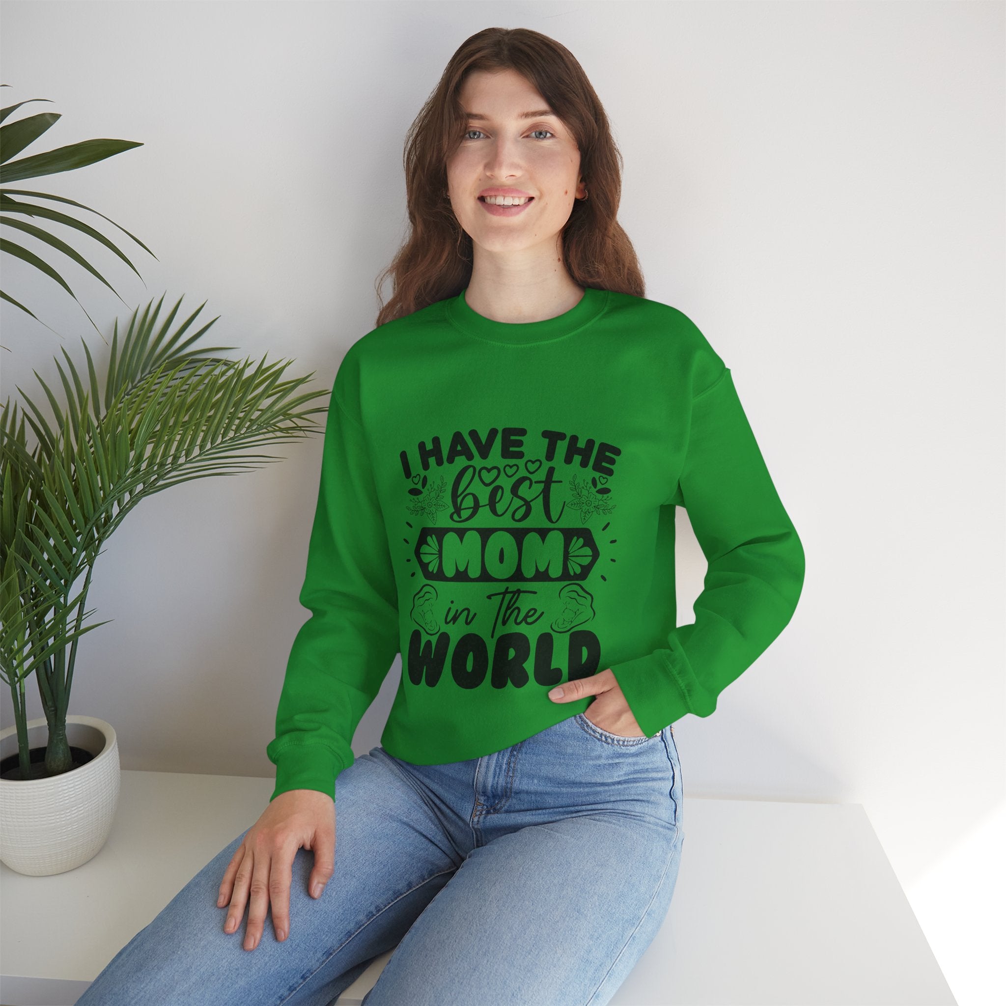 Best Mom Crewneck Sweatshirt - Unisex Heavy Blend™ - Perfect Gift for Mother's Day
