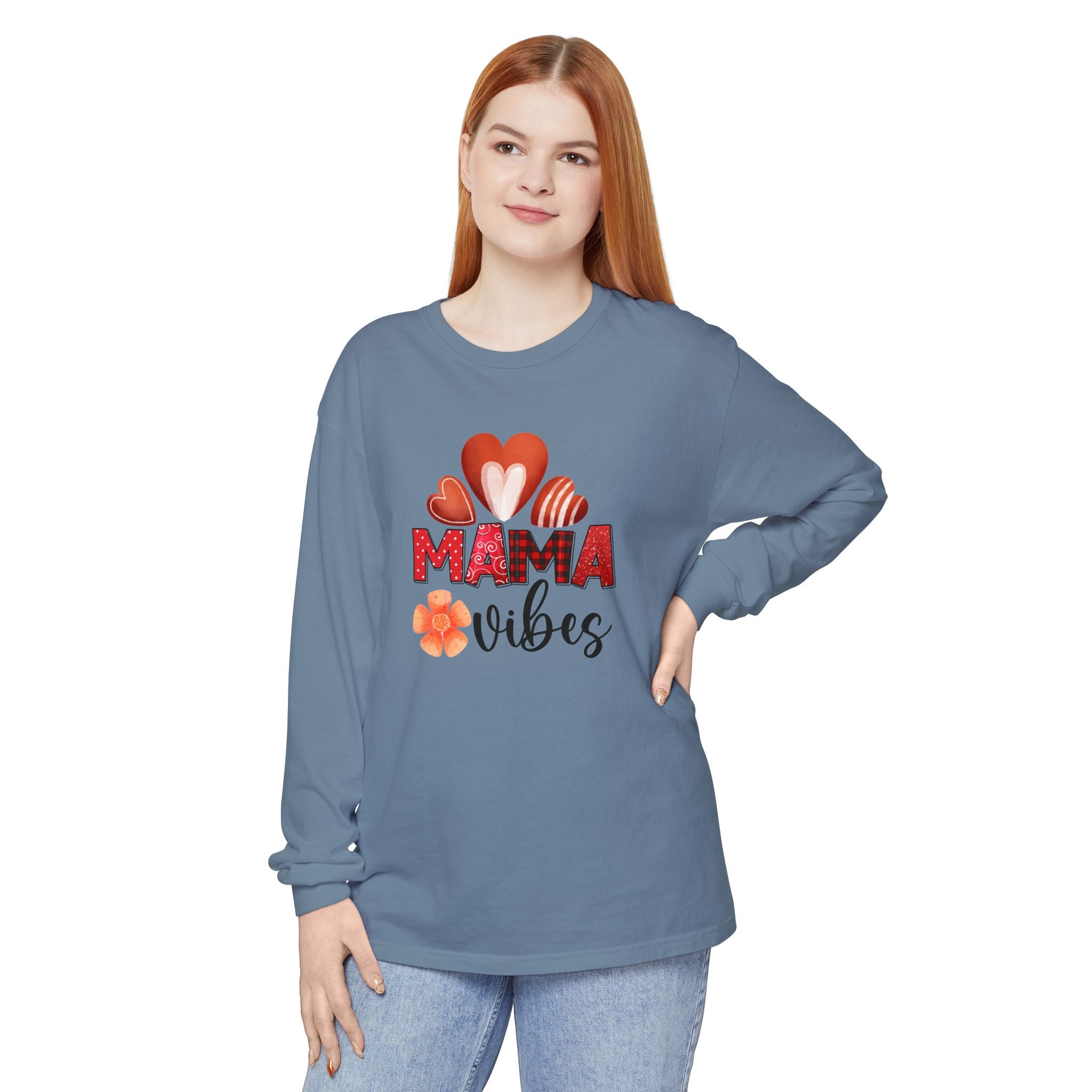 Mama Vibes Long Sleeve T-Shirt - Comfortable Unisex Tee for Moms