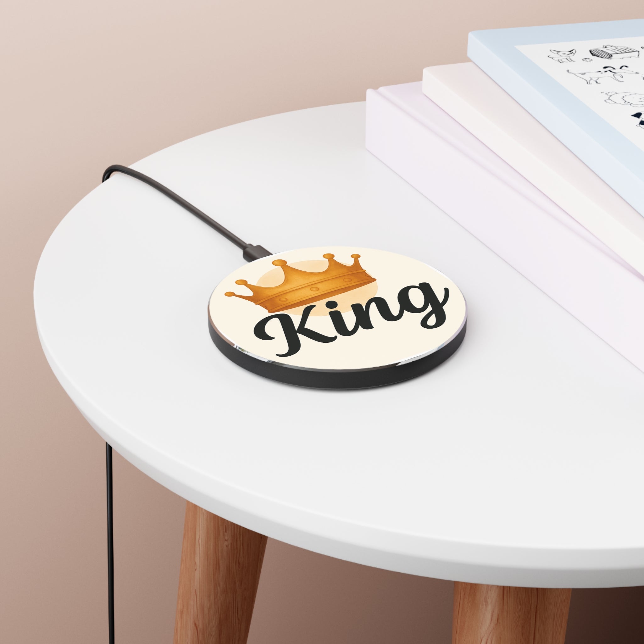 King Wireless Charger, Unique Fast Charging Pad for Dads, Gift for Father's Day, Playful Home Decor, Birthday Gift Idea