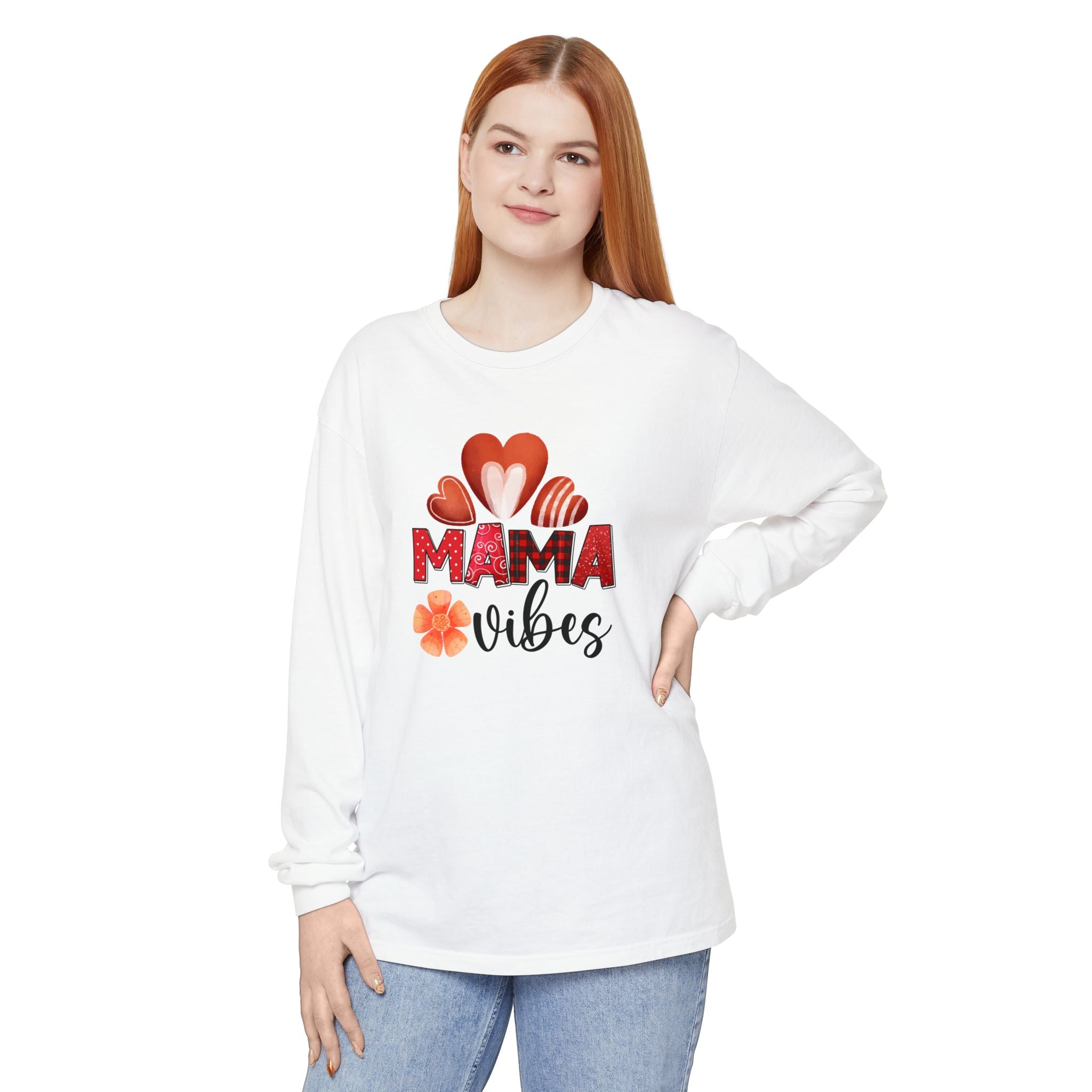 Mama Vibes Long Sleeve T-Shirt - Comfortable Unisex Tee for Moms