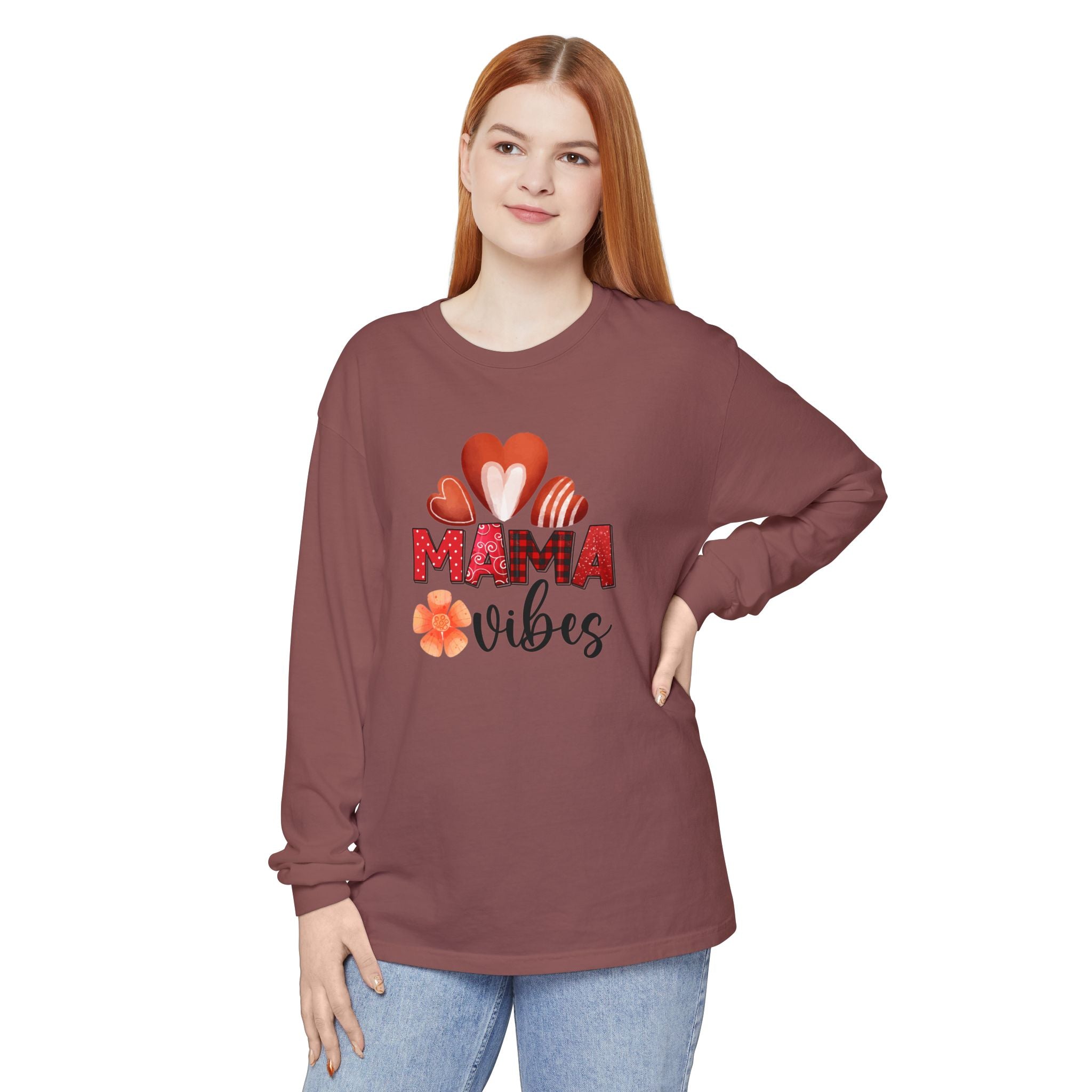 Mama Vibes Long Sleeve T-Shirt - Comfortable Unisex Tee for Moms
