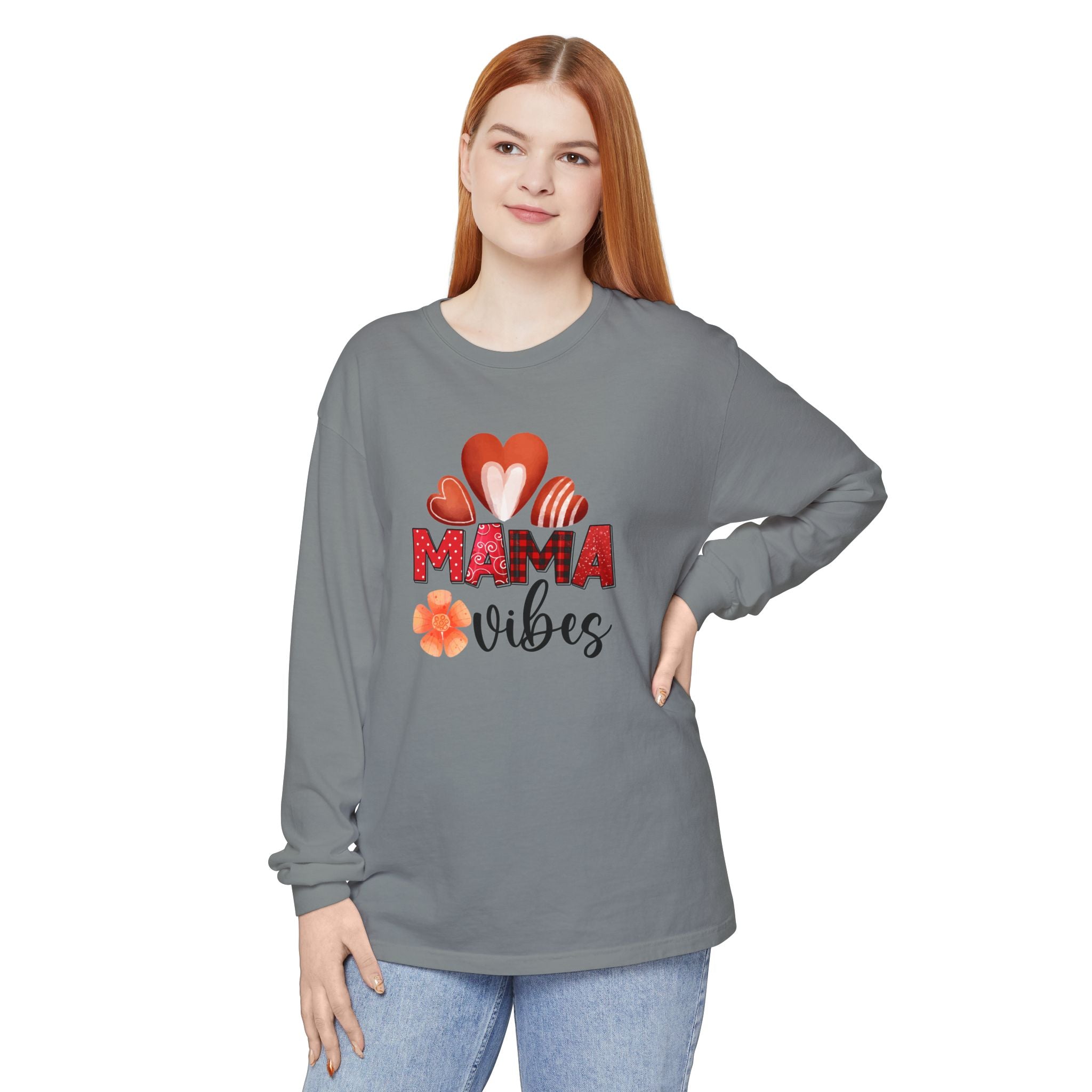 Mama Vibes Long Sleeve T-Shirt - Comfortable Unisex Tee for Moms